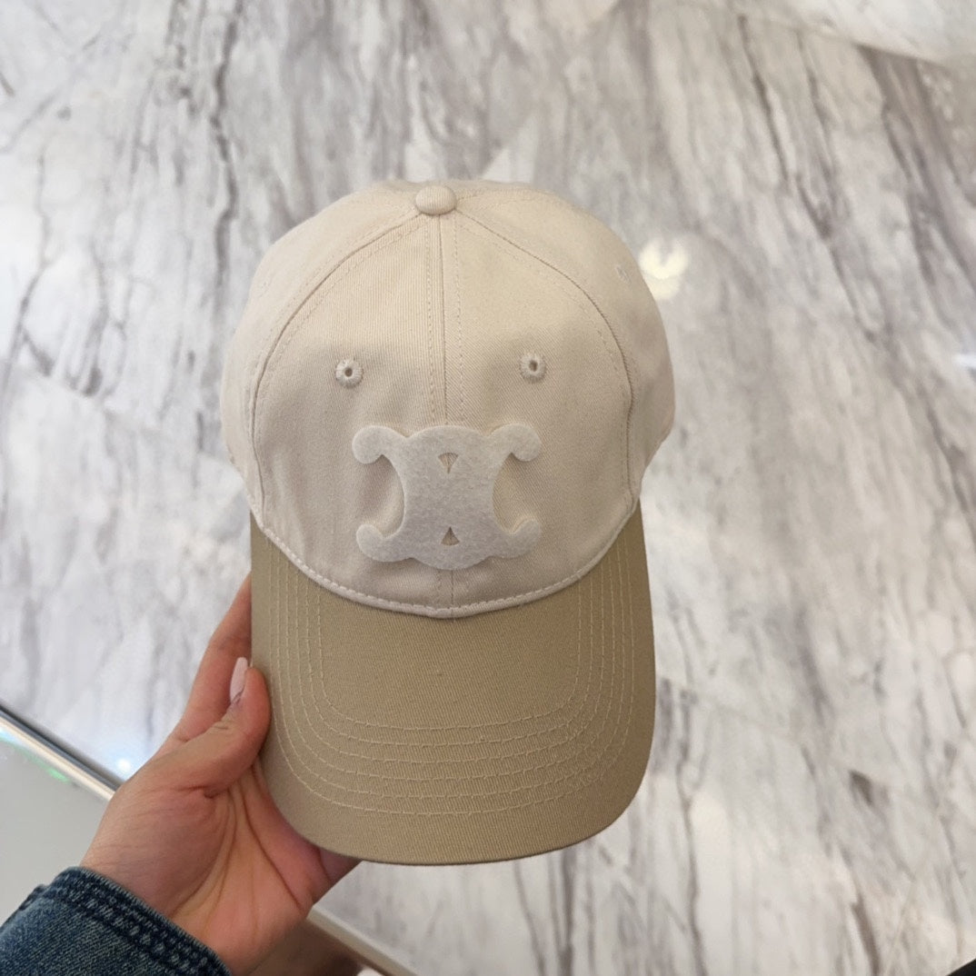 CELINE 26S BASEBALL CAP STYLE 33