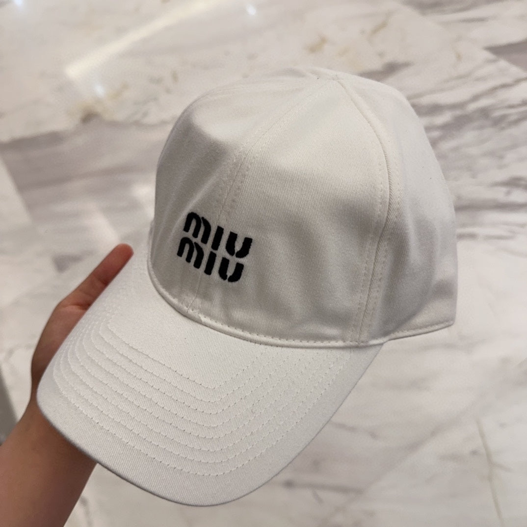 MIUMIU BASEBALL CAP IN WHITE FABRIC EMBROIDERED LOGO STYLE 3