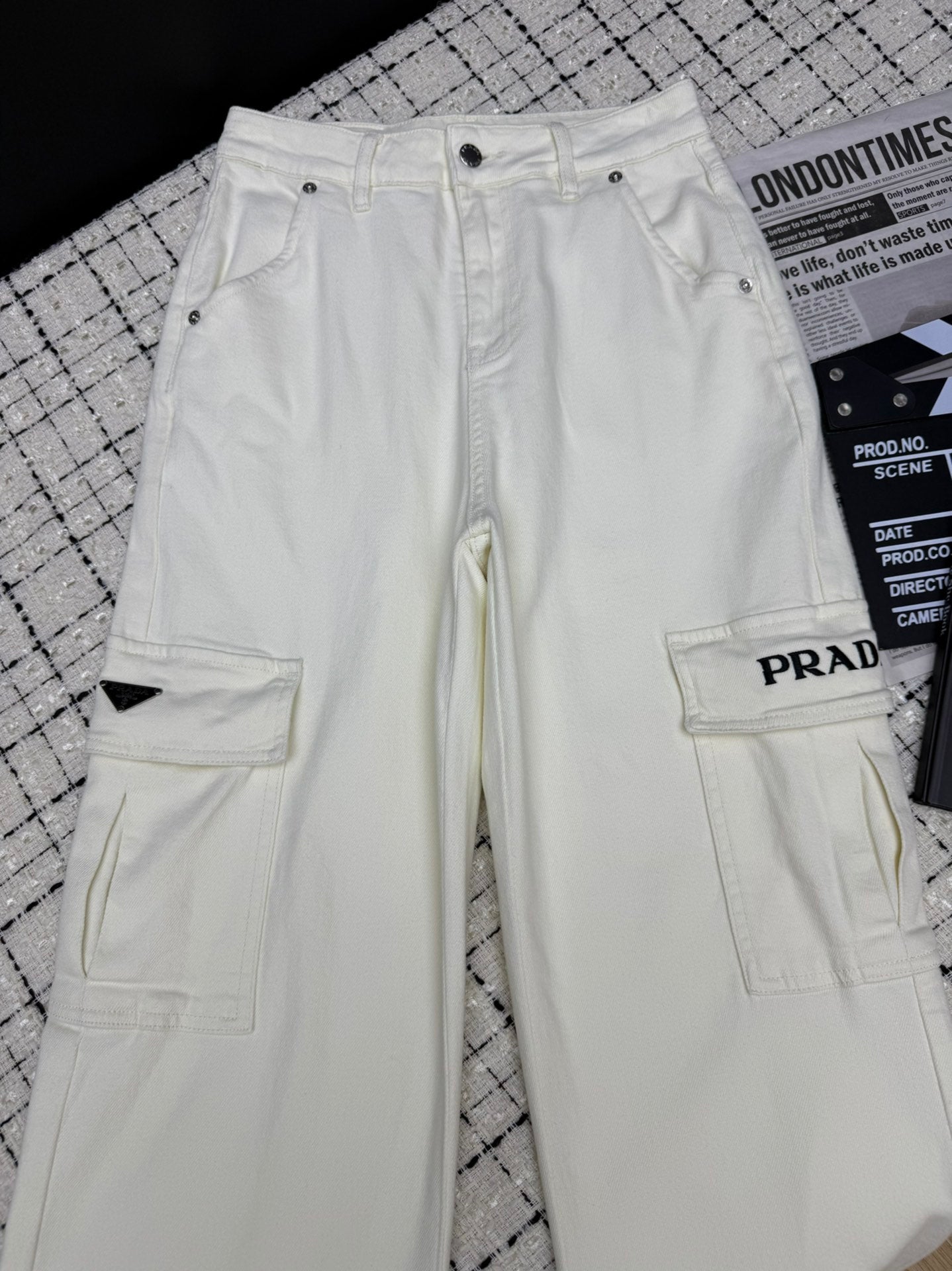 PRADA 26S CARGO JEANS 599