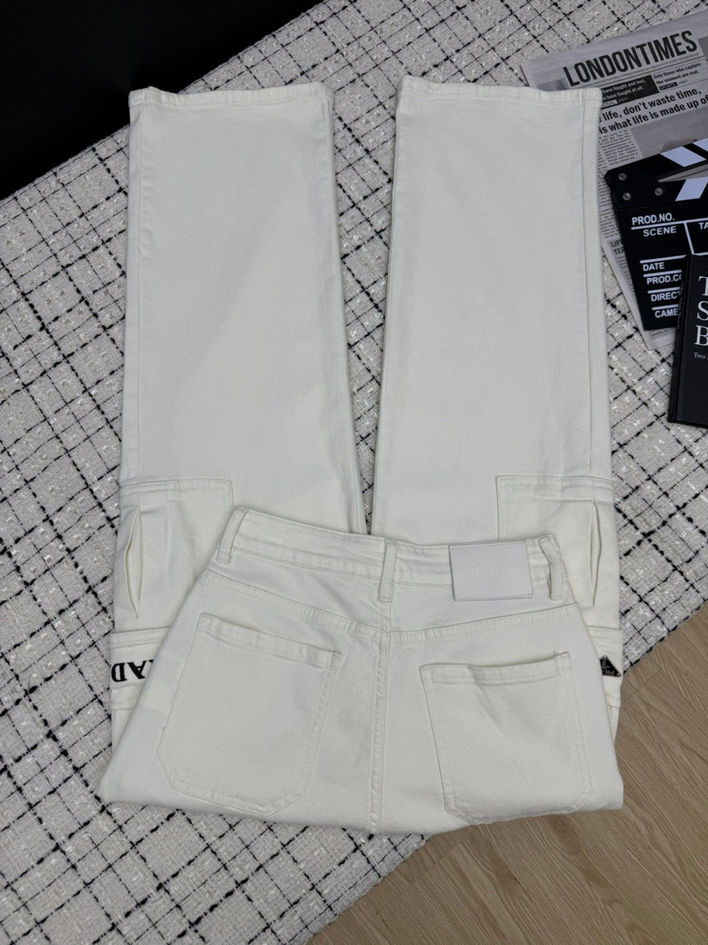 PRADA 26S CARGO JEANS 599