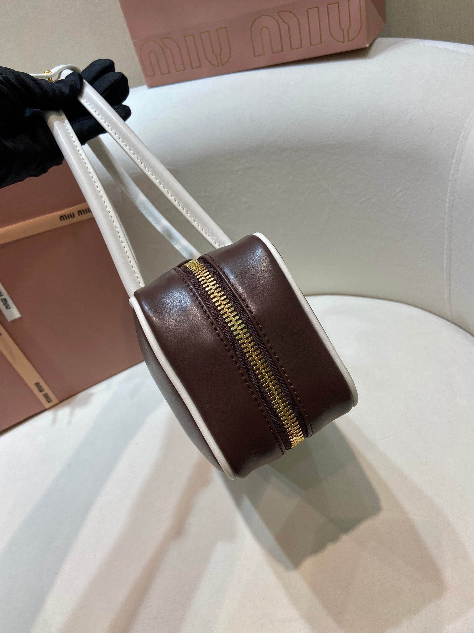 MIUMIU 26S BEAU BAG 28 IN DARK BROWN AND WHITE CALFSKIN