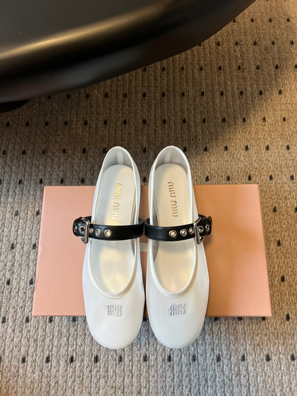 MIUMIU 26S BALLERINAS IN WHITE MESH FABRIC