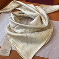 GUCCI 26S SCARF 90 IN SILK 816289