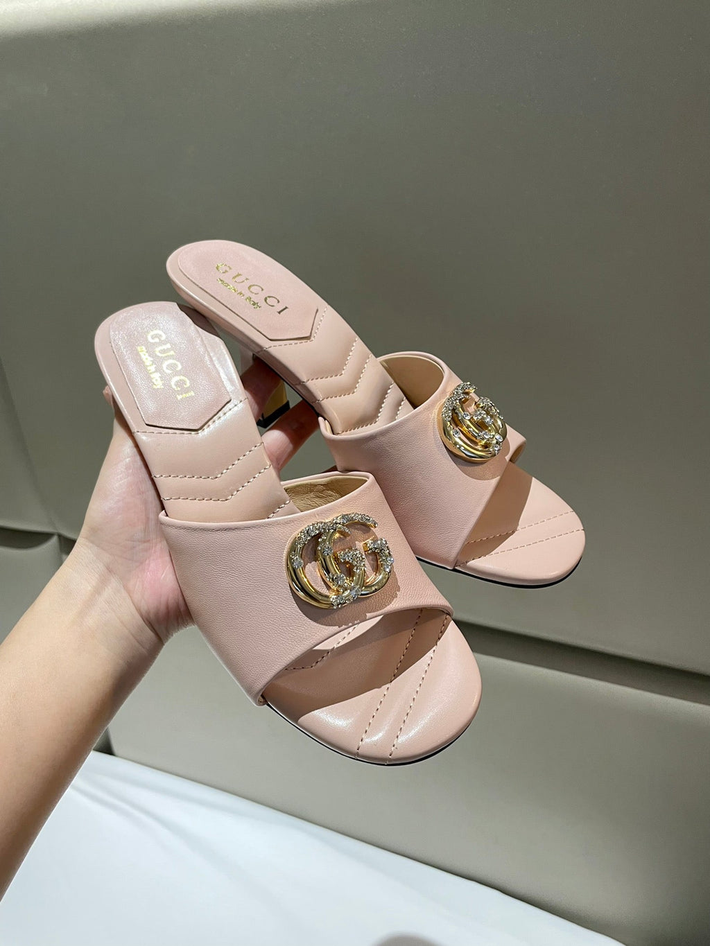GG HIGH HEELS 70 IN PASTEL PINK LAMBSKIN GOLD HARDWARE WITH CRYSTALS