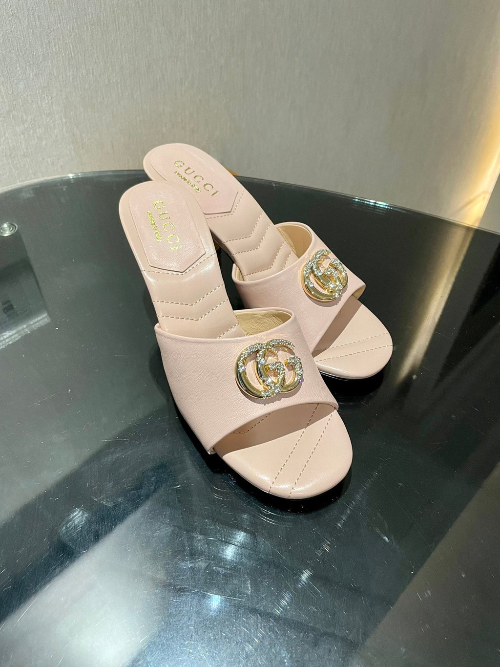 GG HIGH HEELS 70 IN PASTEL PINK LAMBSKIN GOLD HARDWARE WITH CRYSTALS