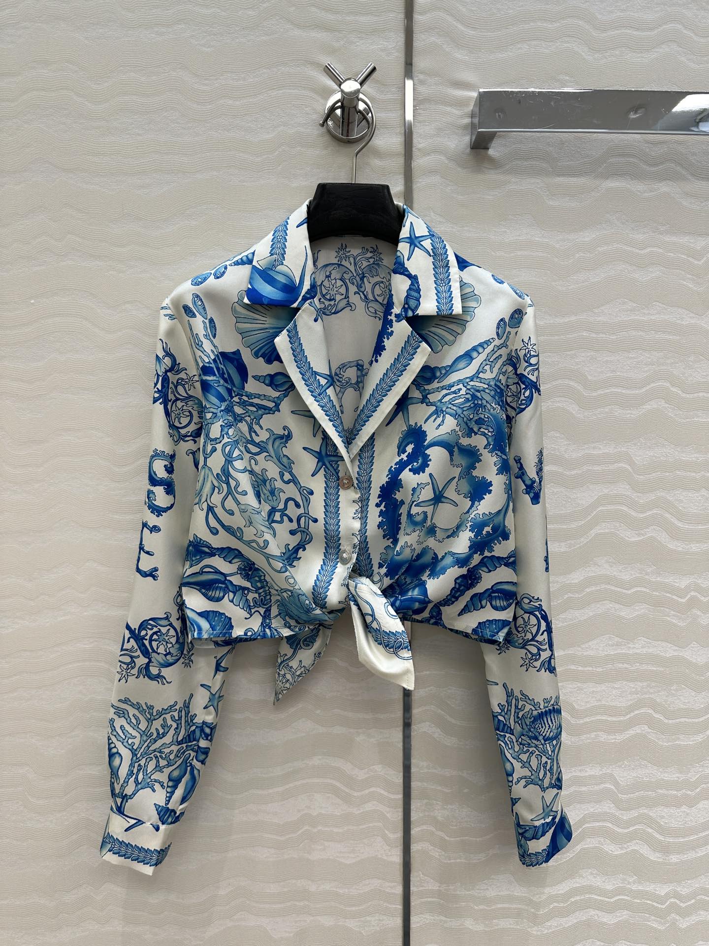 VERSACE SILK SHIRT WITH CORAL PRINT AND NOTCHED COLLAR