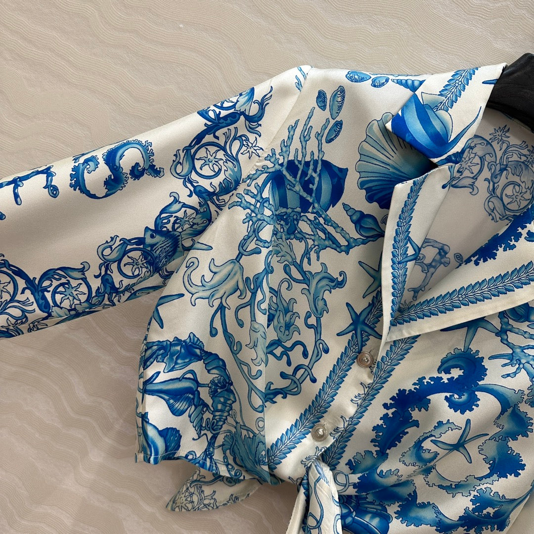 VERSACE SILK SHIRT WITH CORAL PRINT AND NOTCHED COLLAR