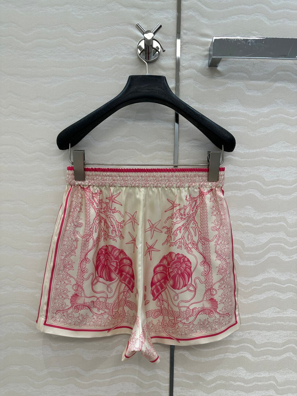 VERSACE SILK SHORTS WITH CORAL PRINT 263963