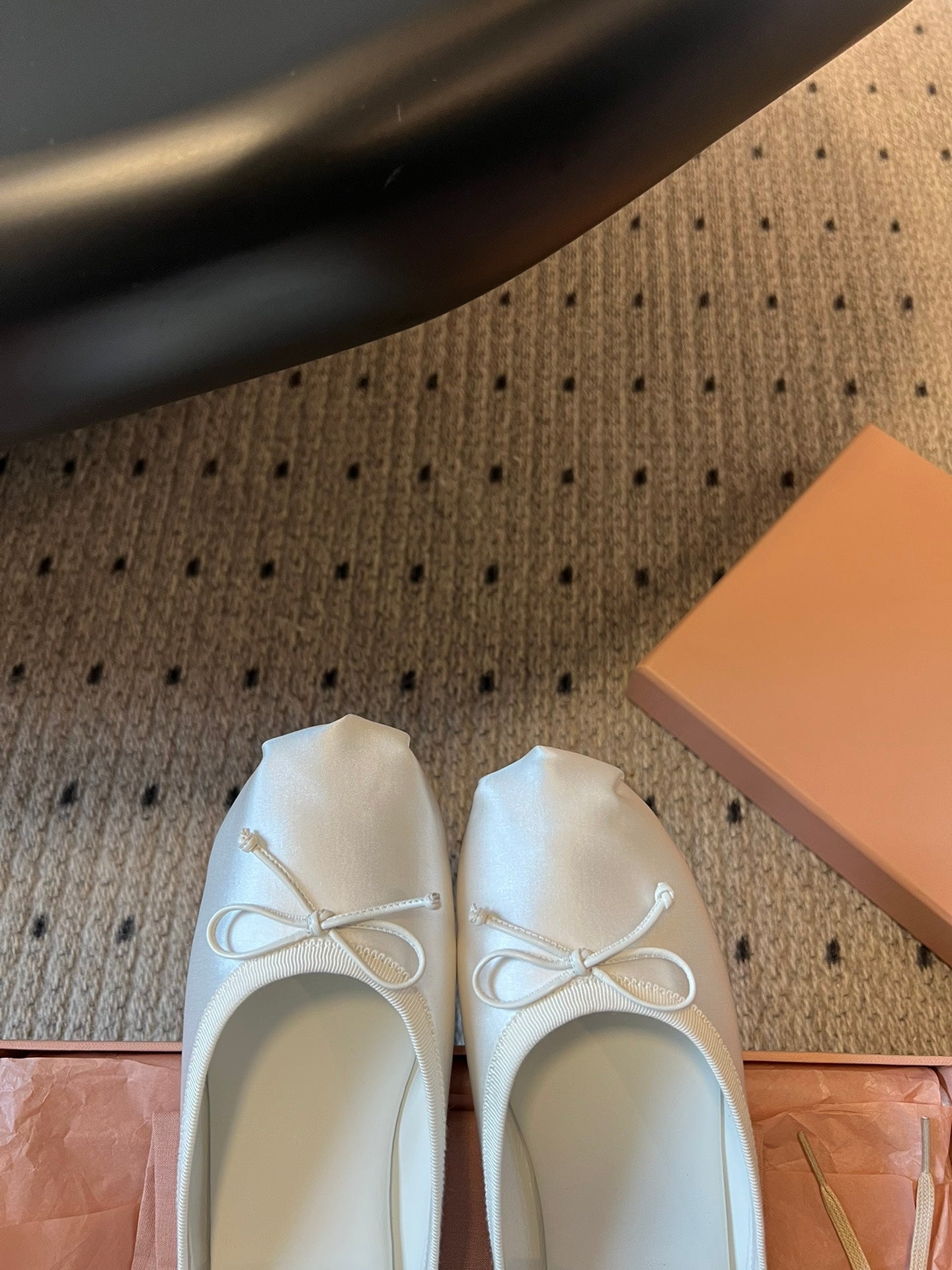 MIUMIU 26S BALLET MULES IN WHITE CREAM SATIN WITH BOW