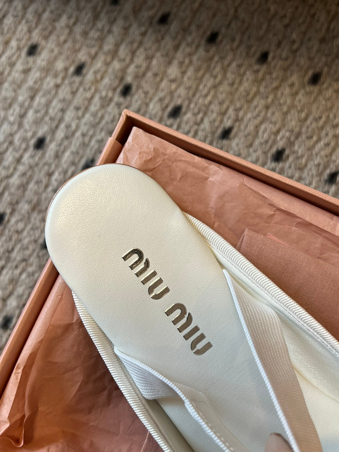 MIUMIU 26S BALLET MULES IN WHITE CREAM SATIN WITH BOW
