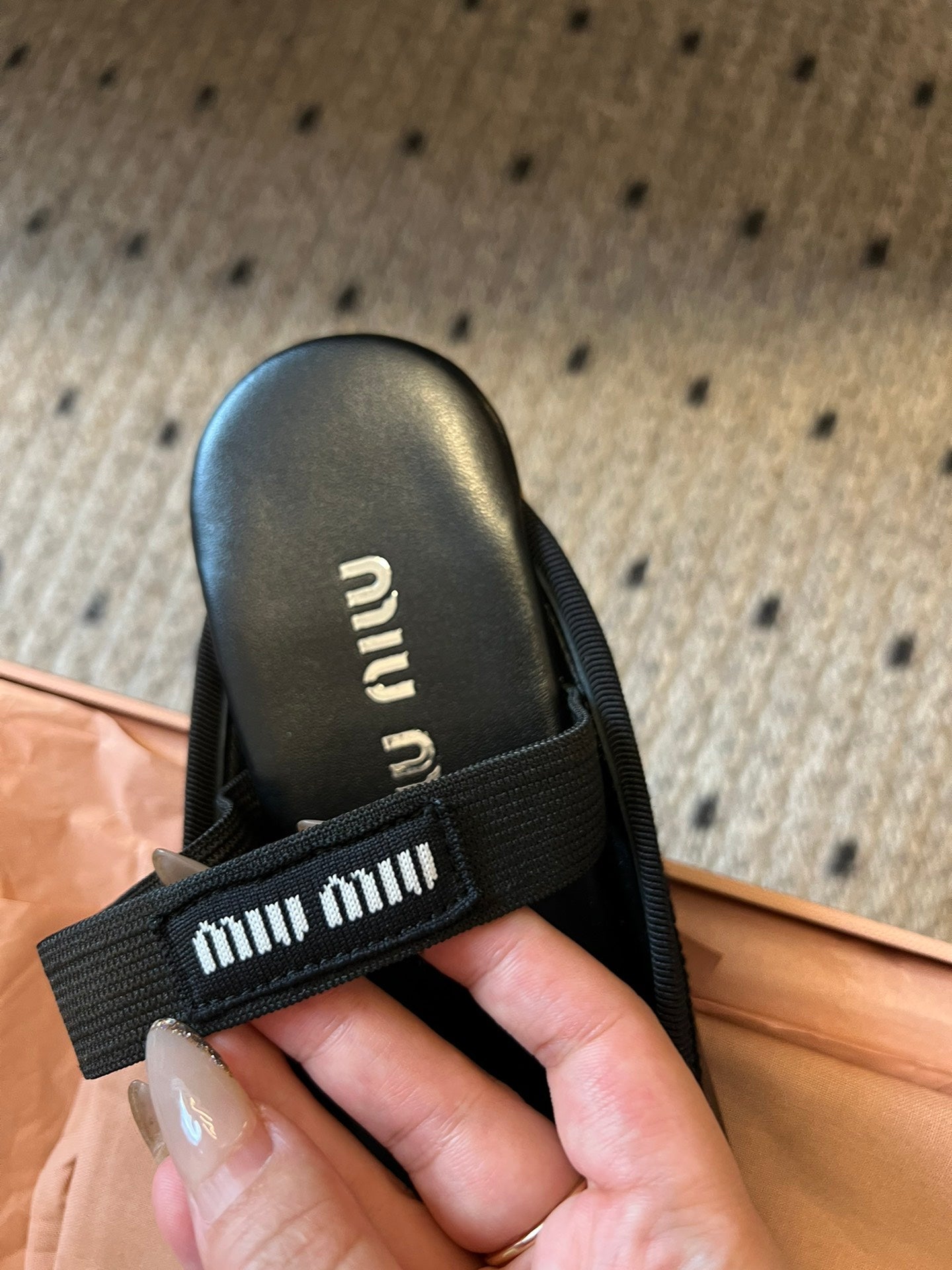 MIUMIU 26S BALLET MULES IN BLACK CALFSKIN WITH BOW