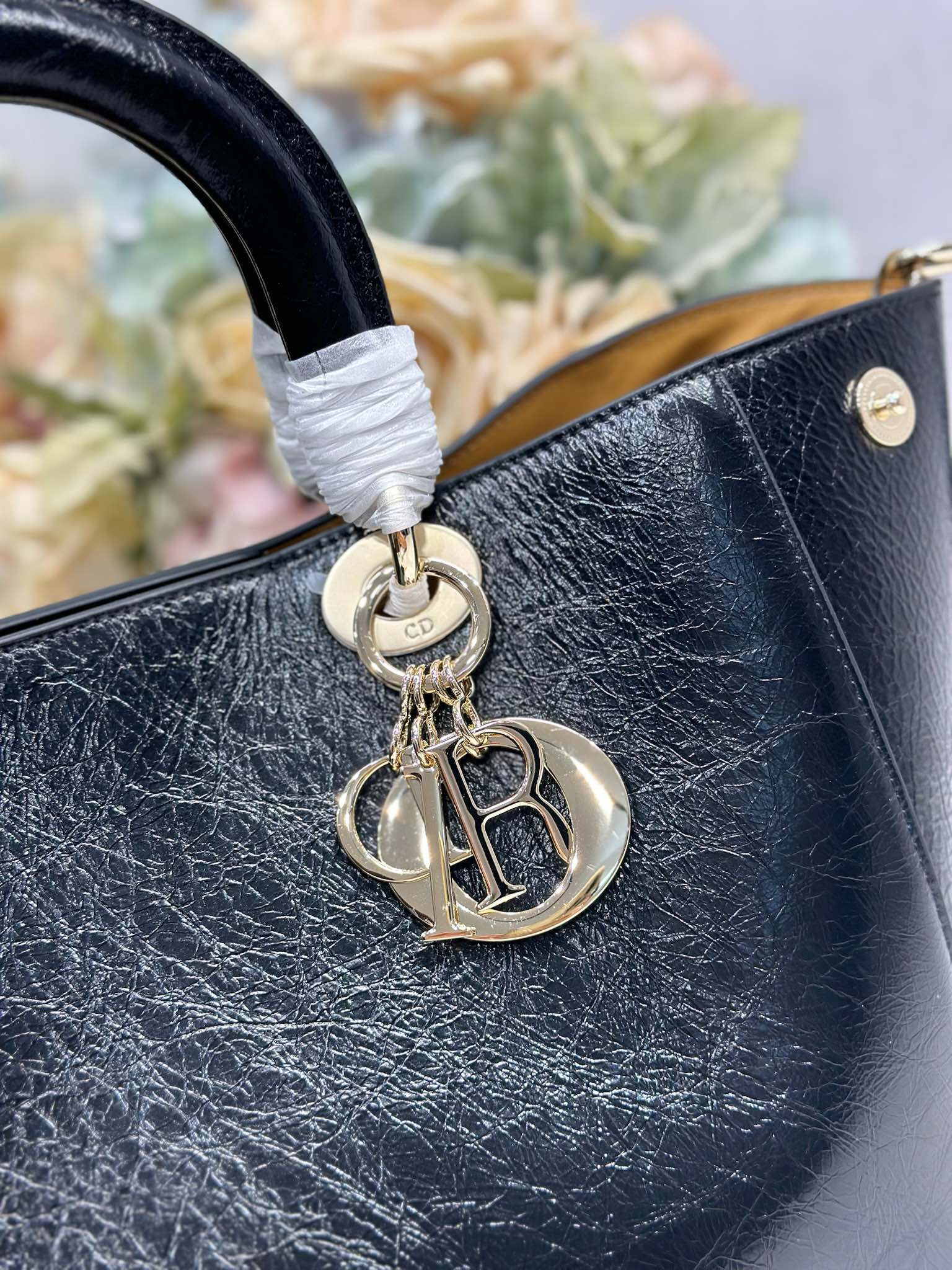 DIOR 26S TOUJOURS BAG 28 IN BLACK CALFSKIN