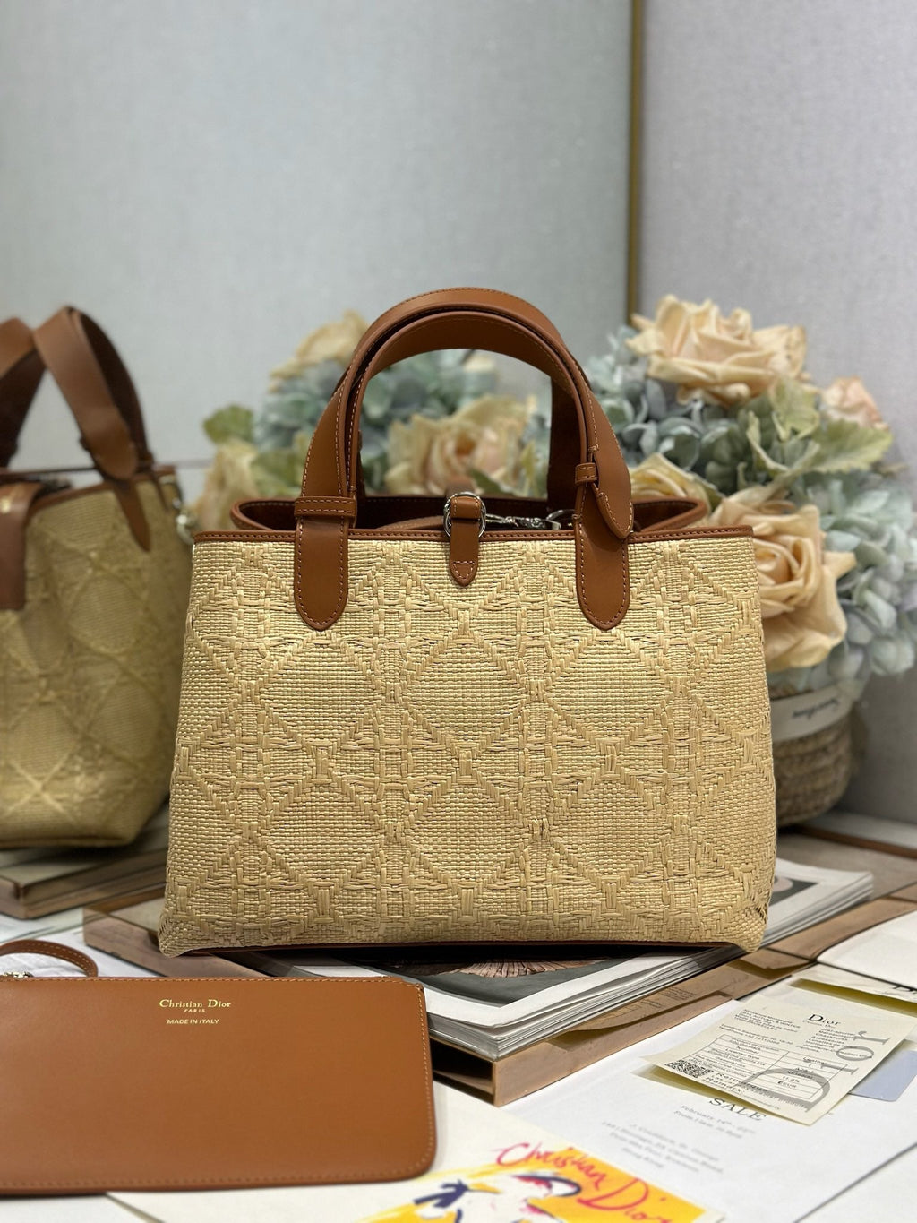 DIOR 26S TOUJOURS BAG 28 IN BROWN AND BEIGE RAFFIA
