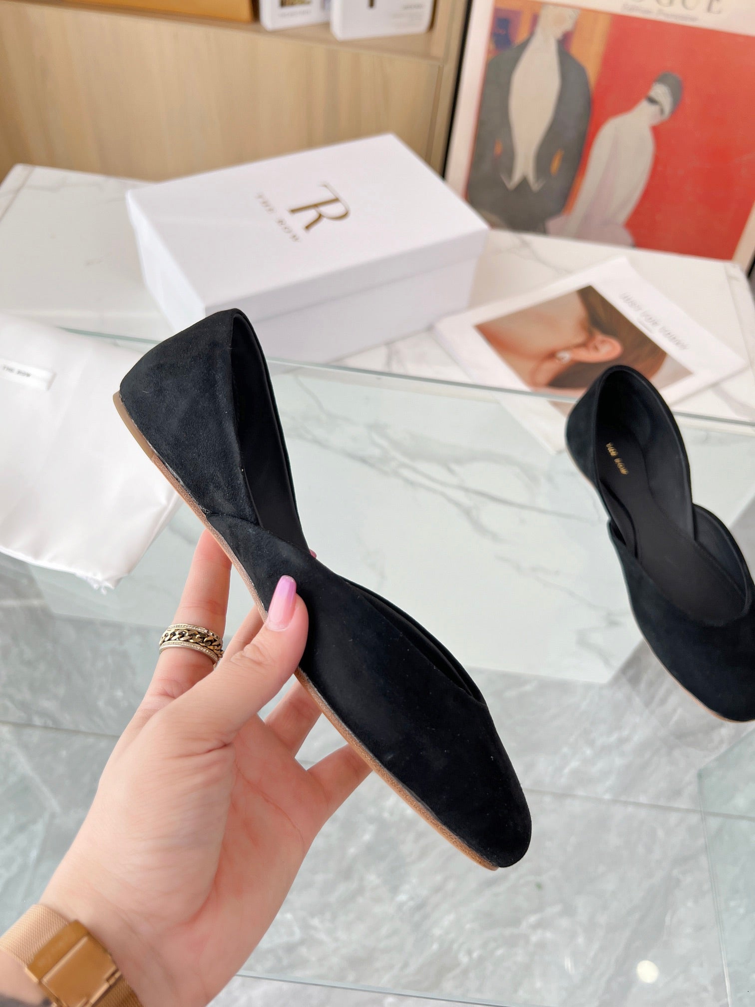 THE ROW 26S ROUND TOE BALLET FLATS IN BLACK SUEDE