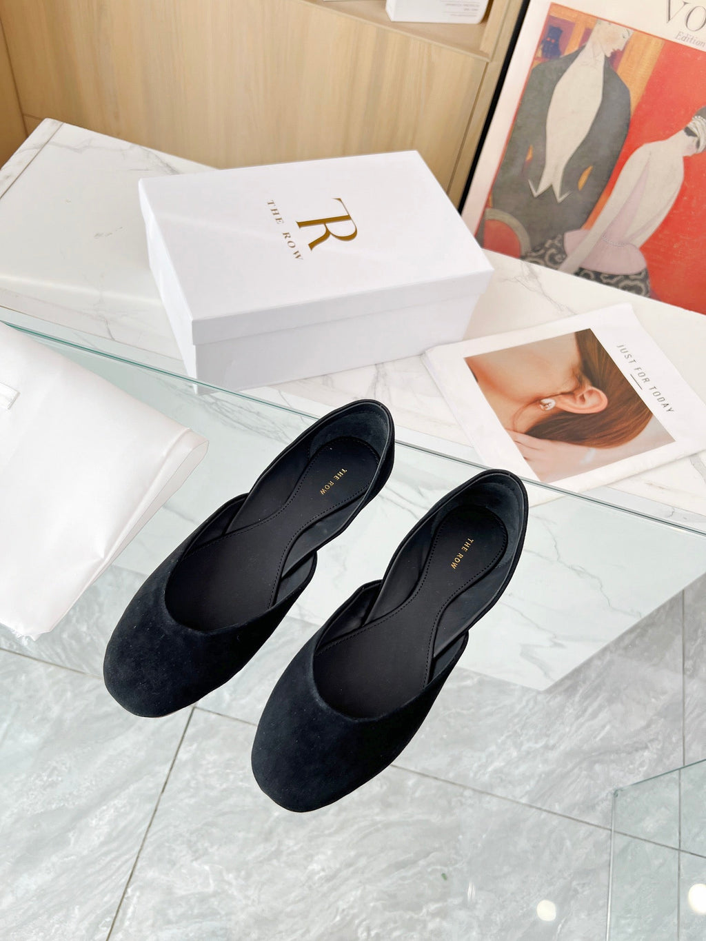 THE ROW 26S ROUND TOE BALLET FLATS IN BLACK SUEDE