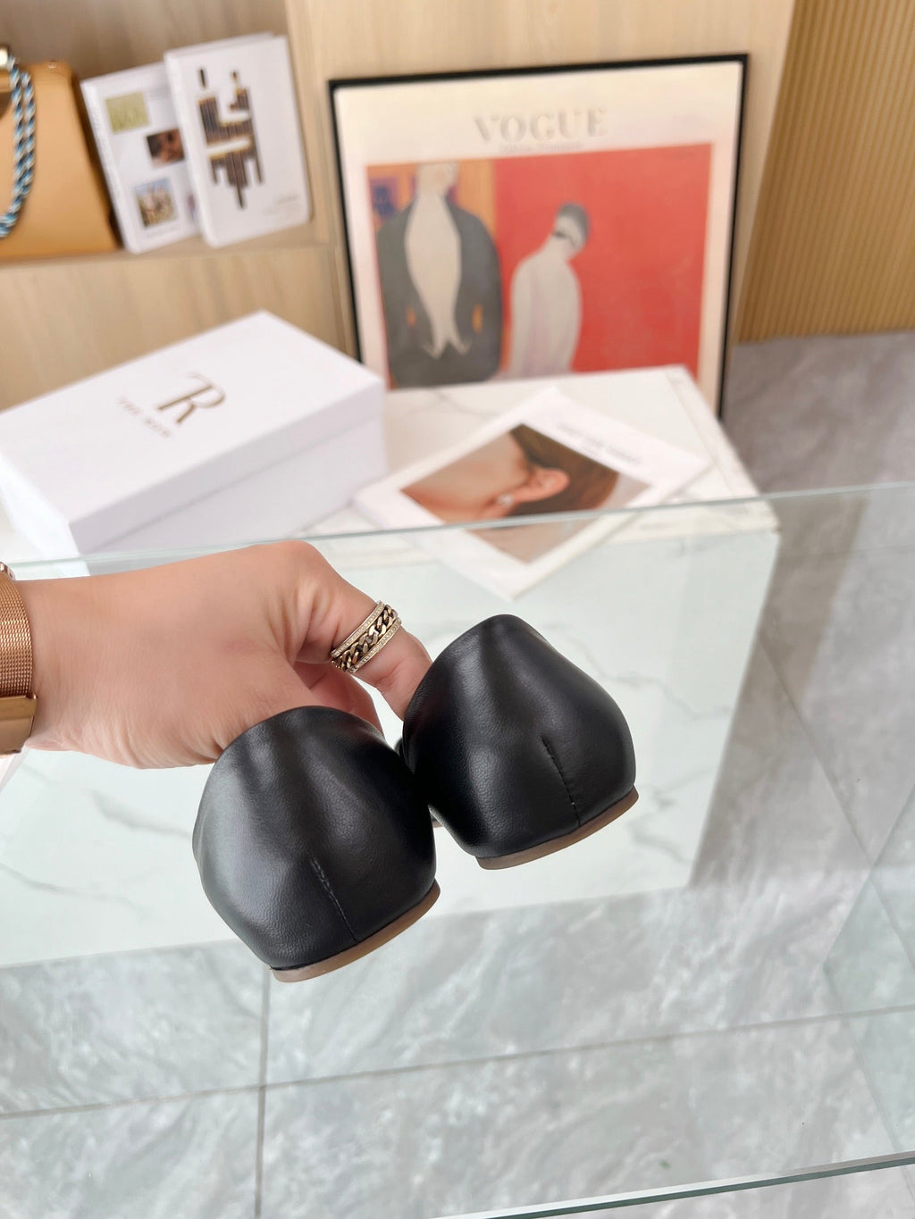THE ROW 26S ROUND TOE BALLET FLATS IN BLACK CALFSKIN