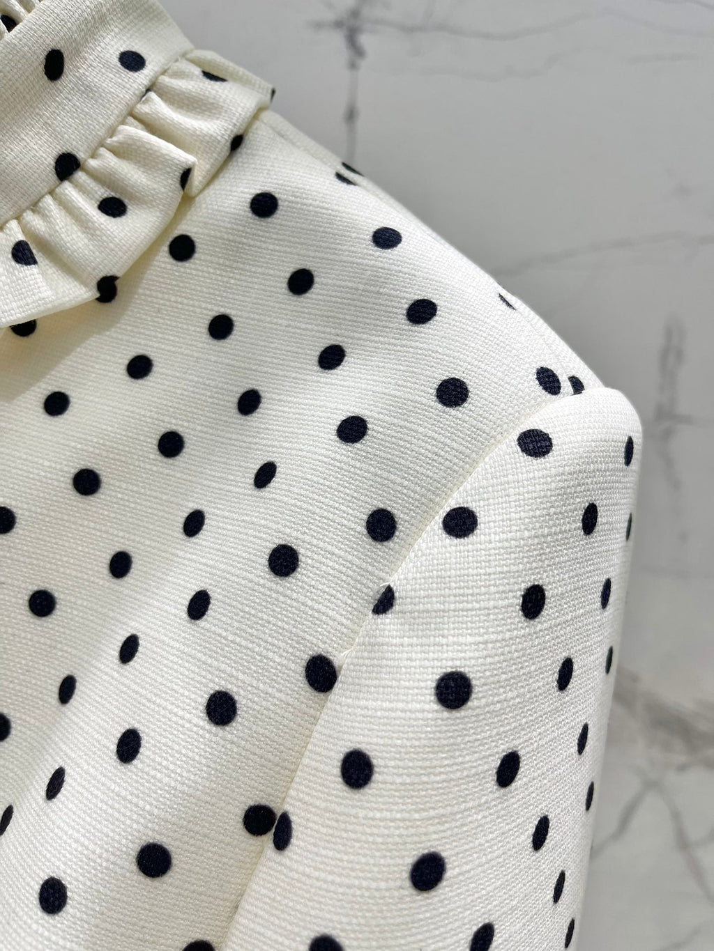 VALENTINO 26S CROPPED JACKET 166