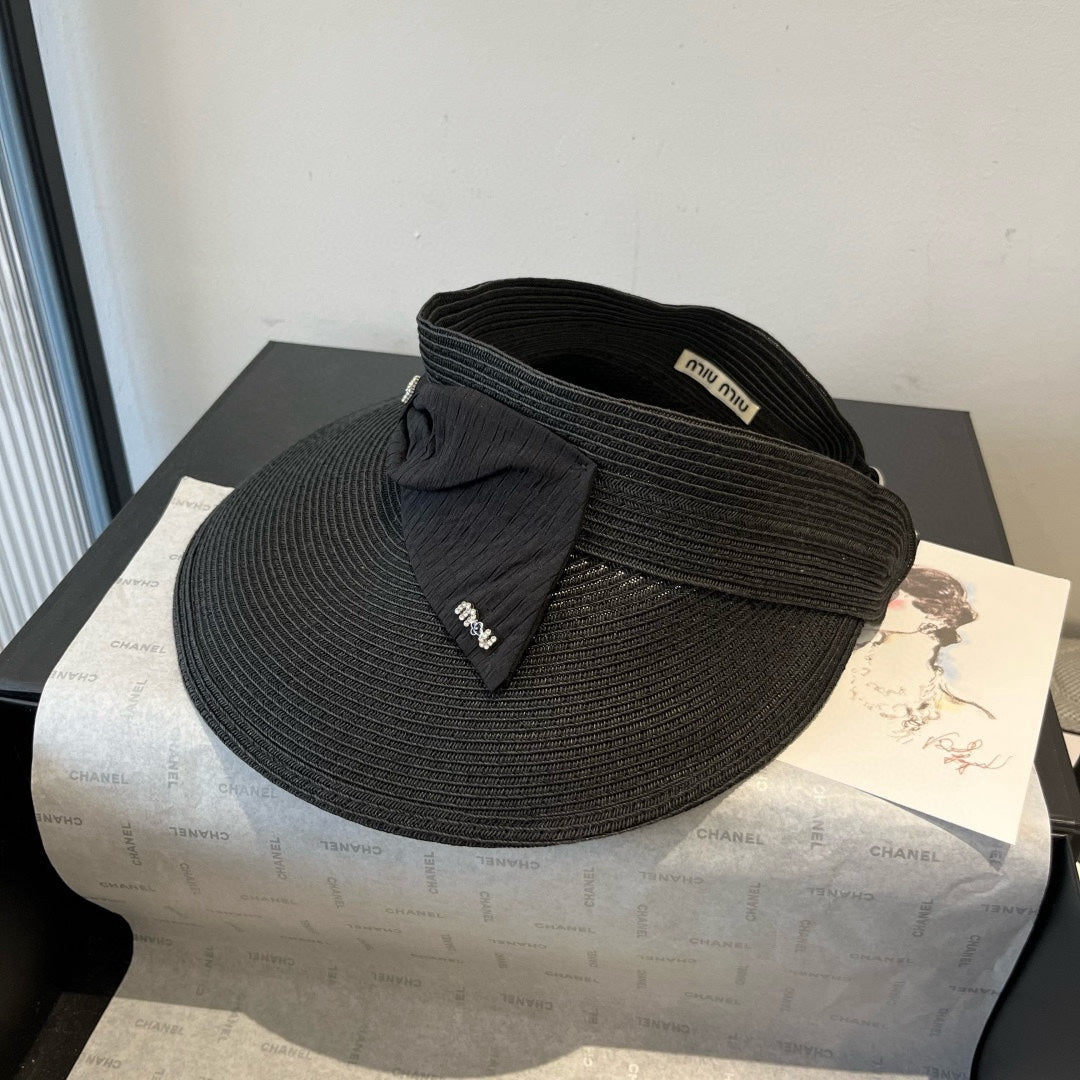 MIUMIU OPEN-TOP STRAW HAT IN BLACK WITH LARGE BOW