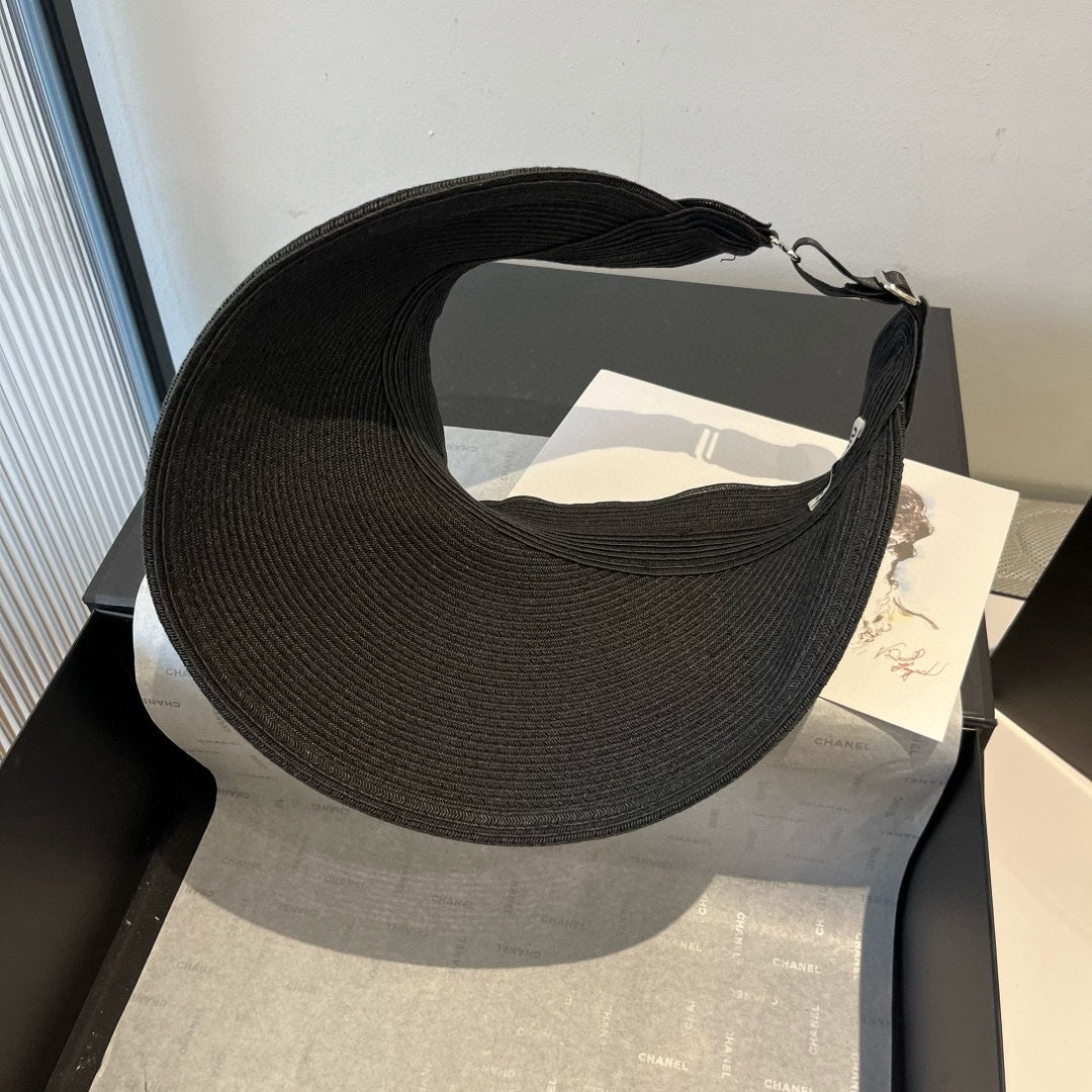 MIUMIU OPEN-TOP STRAW HAT IN BLACK WITH LARGE BOW