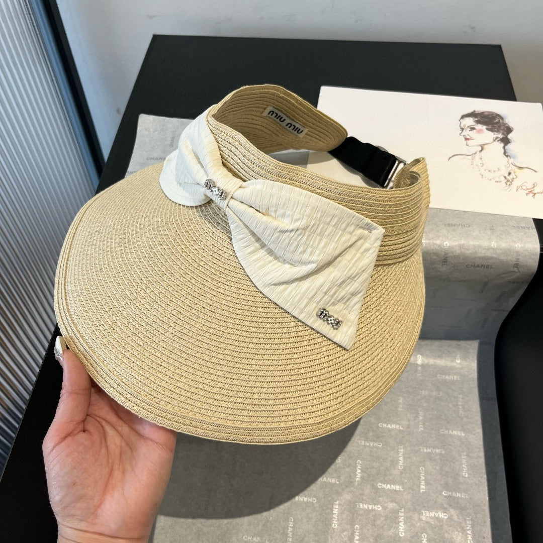 MIUMIU OPEN-TOP STRAW HAT IN LIGHT BEIGE WITH LARGE BOW