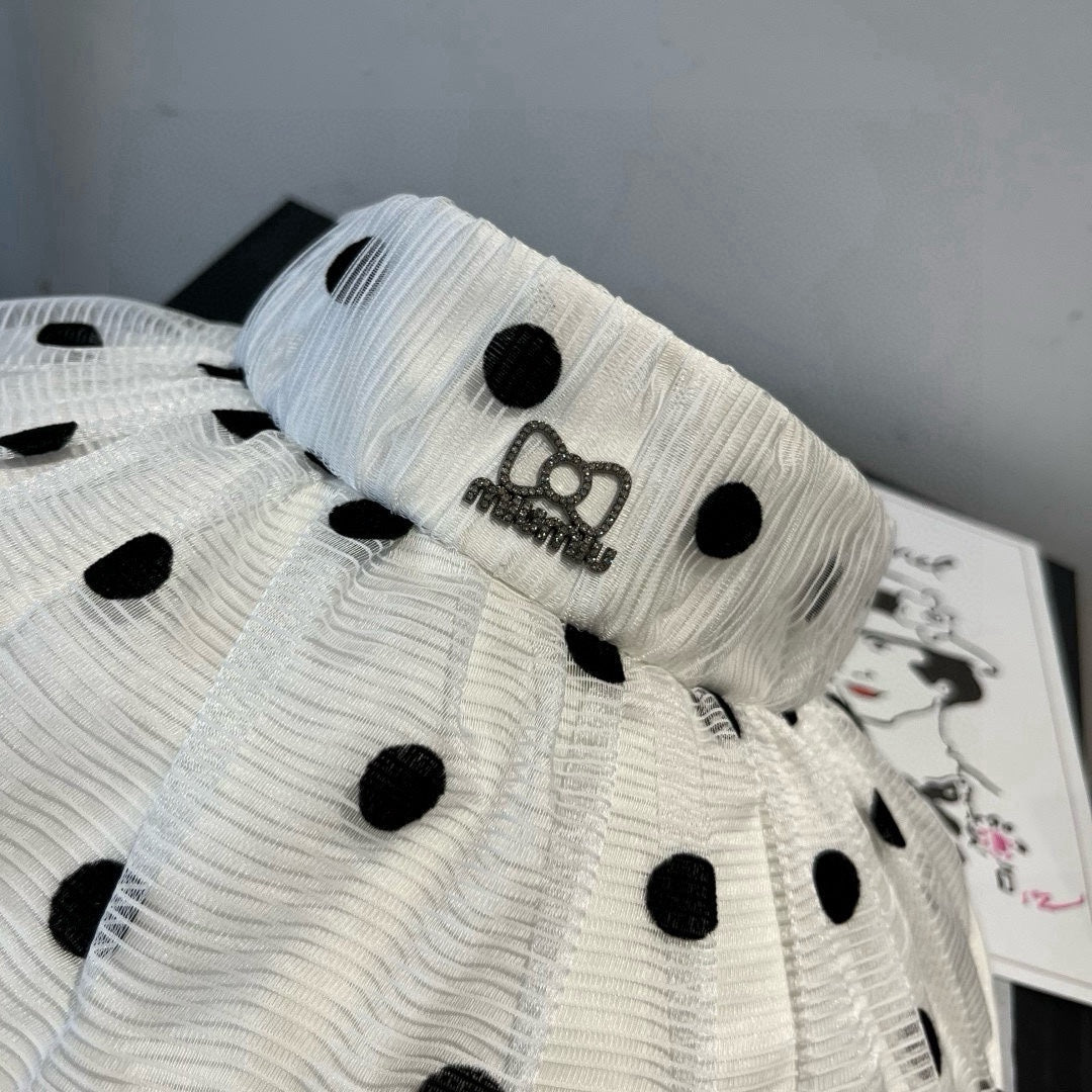MIUMIU OPEN-TOP HAT IN WHITE WITH POLKA DOTS FABRIC