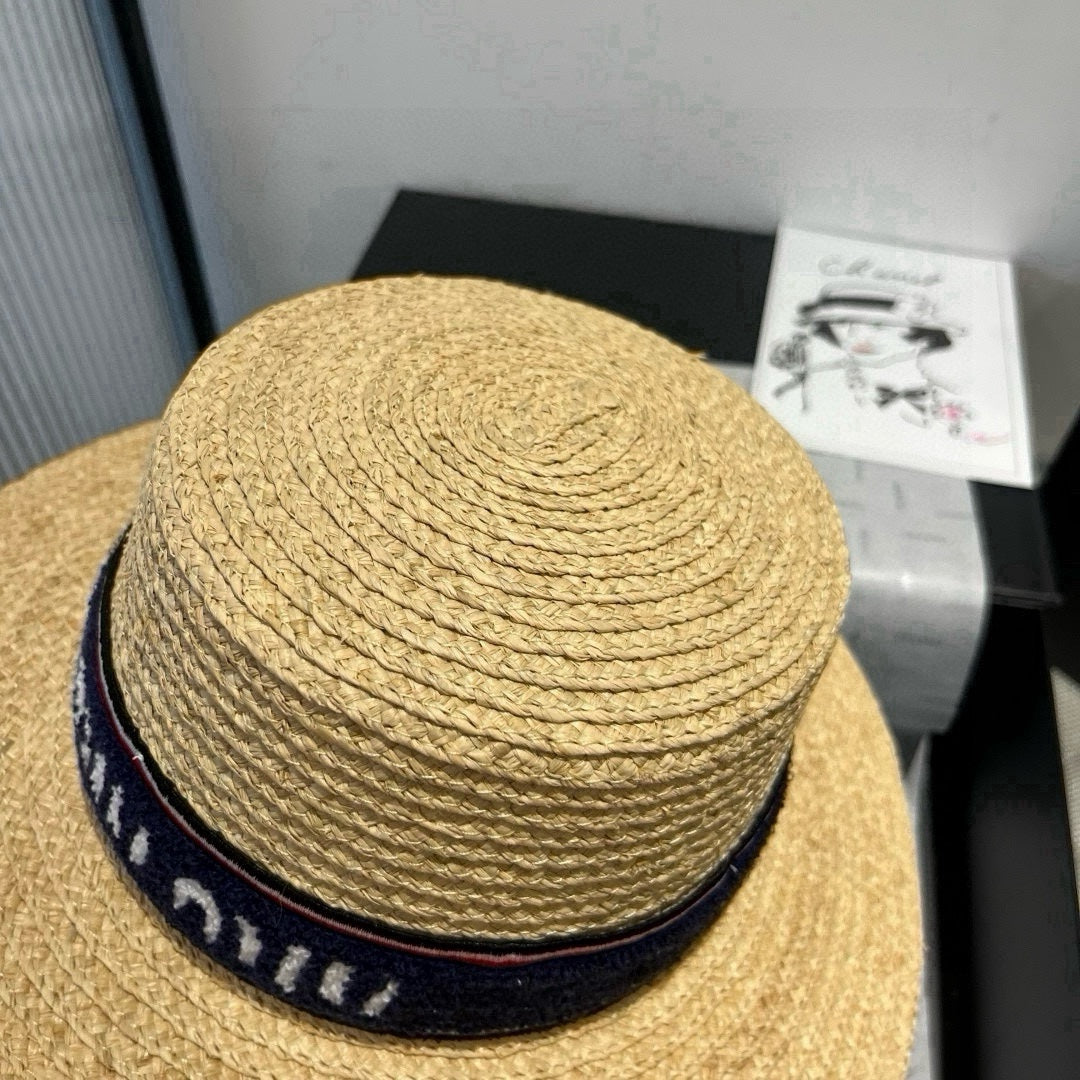 MIUMIU STRAW HAT IN BEIGE RAFFIA