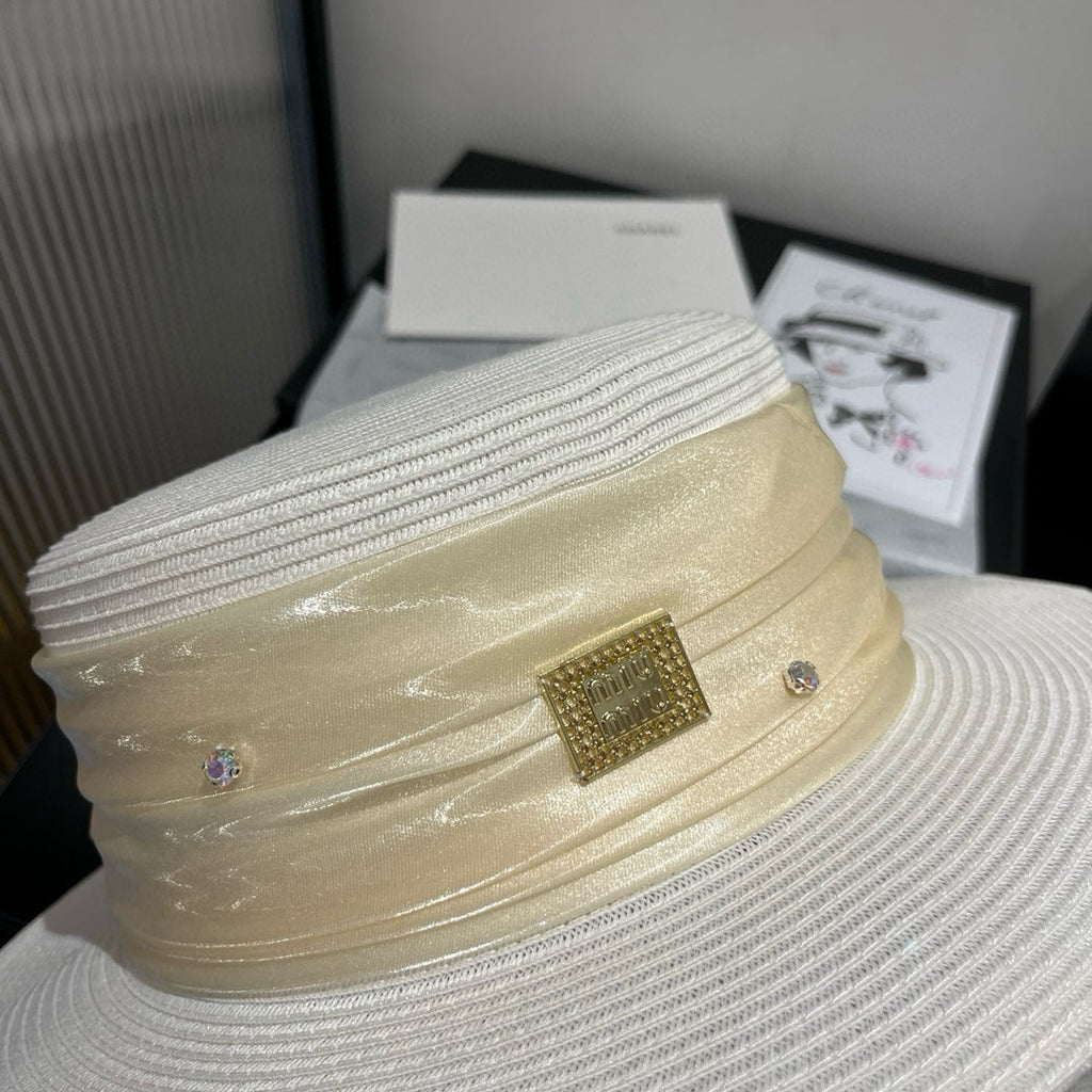 MIUMIU STRAW HAT IN WHITE WITH RHINESTONE EMBELLISHED