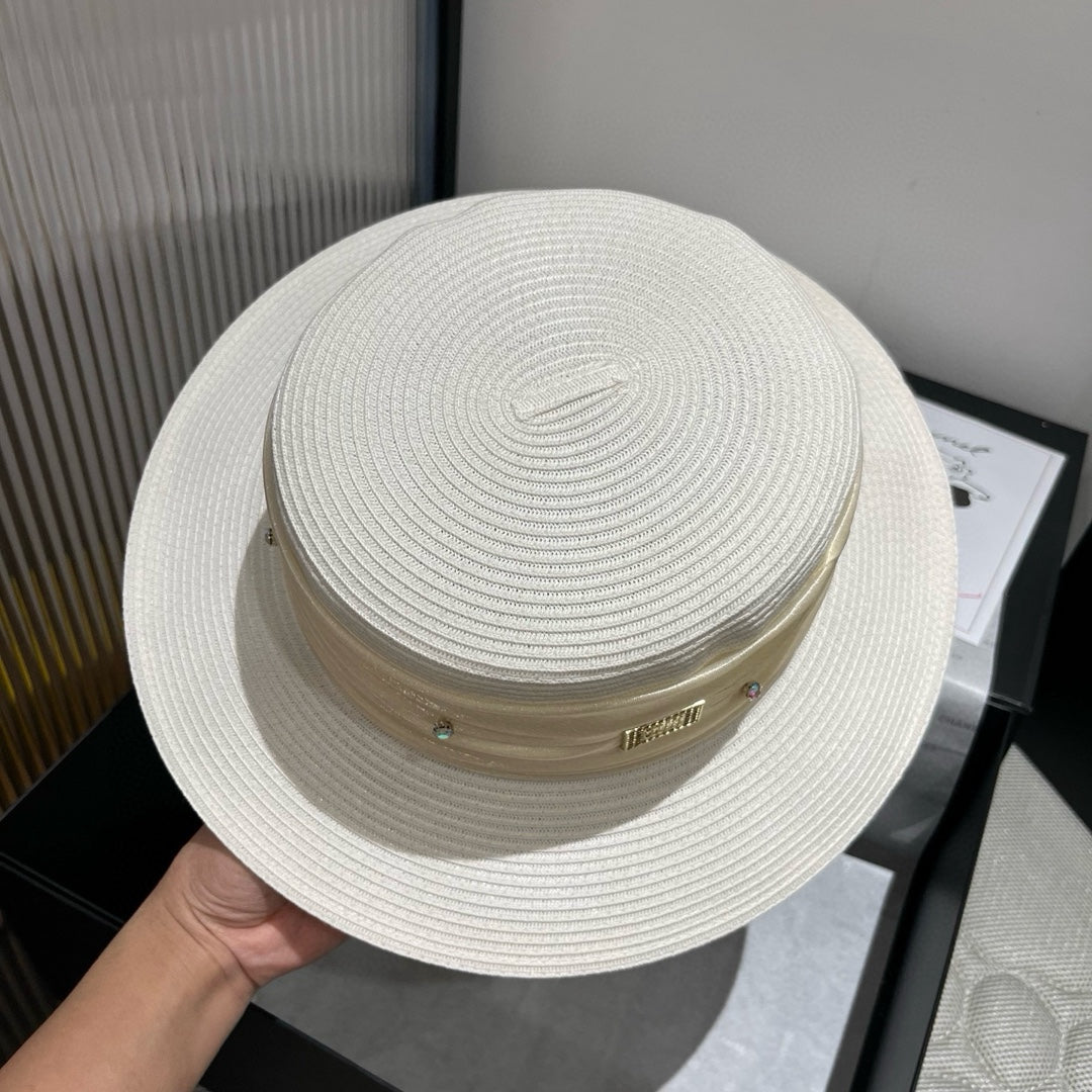 MIUMIU STRAW HAT IN WHITE WITH RHINESTONE EMBELLISHED