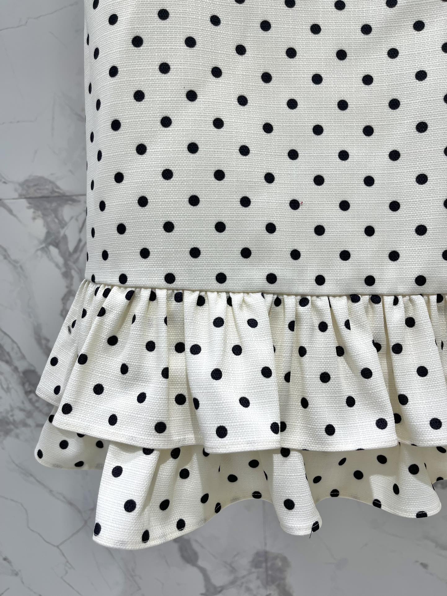 VALENTINO 26S MIDI SKIRT 165