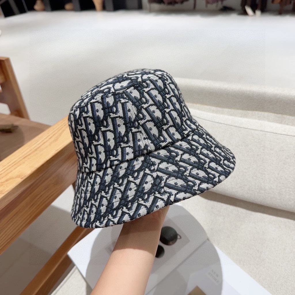 DIOR 26S BUCKET HAT STYLE 70