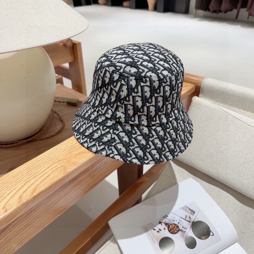 DIOR 26S BUCKET HAT STYLE 70