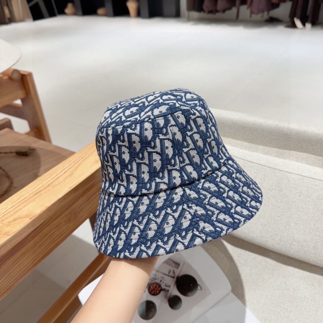 DIOR 26S BUCKET HAT STYLE 69