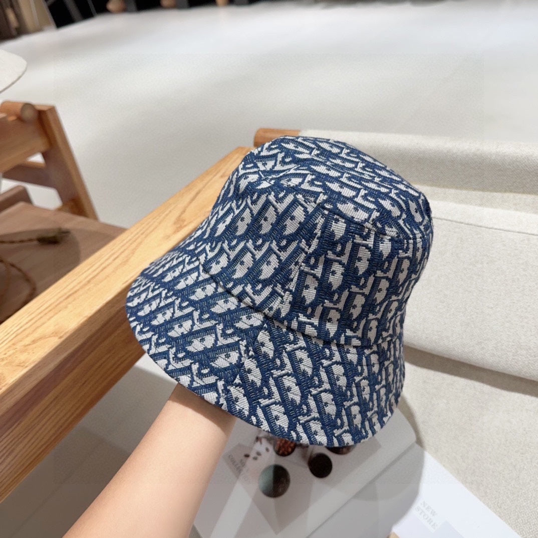 DIOR 26S BUCKET HAT STYLE 69