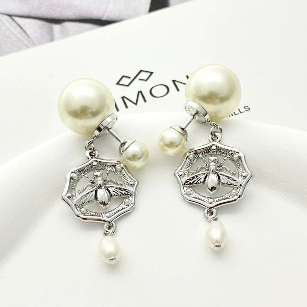 CD 26S DOUBLE PEARL BEE CHARM DROP EARRINGS IN SILVER METAL 633180