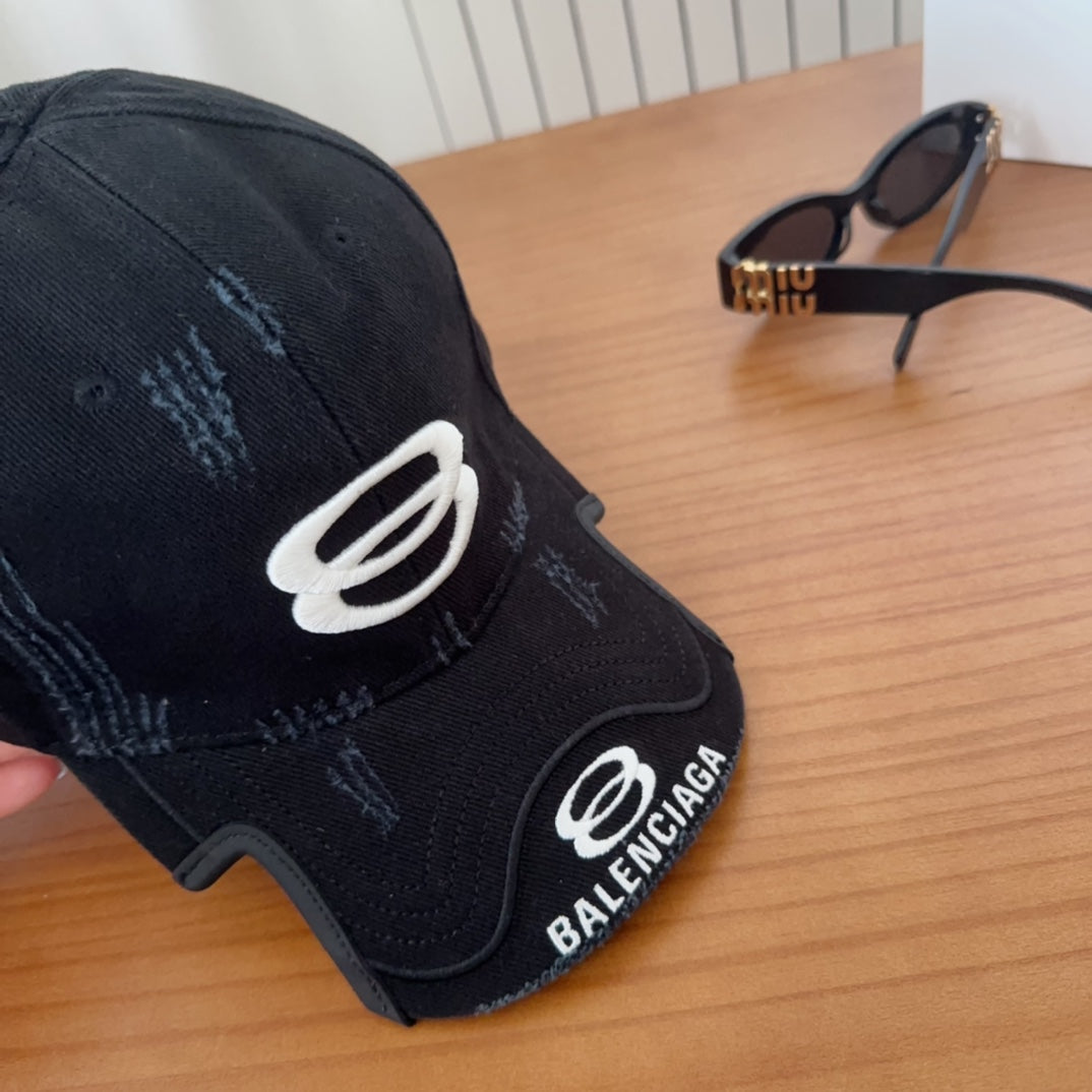 BALENCIAGA 26S BASEBALL CAP STYLE 80