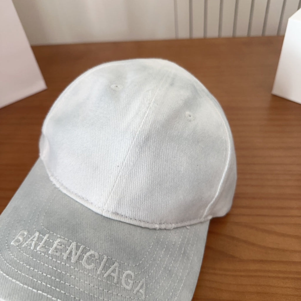BALENCIAGA 26S BASEBALL CAP STYLE 27
