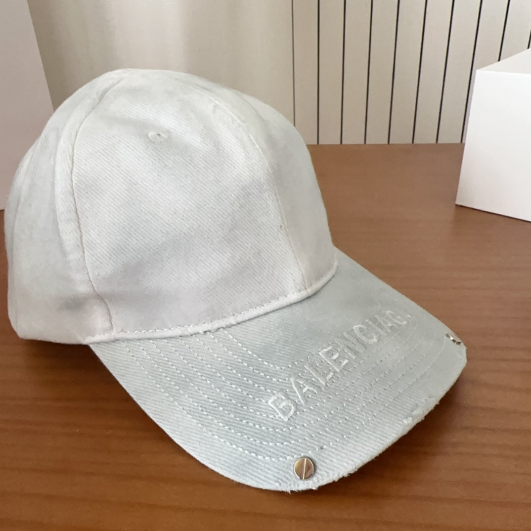 BALENCIAGA 26S BASEBALL CAP STYLE 27