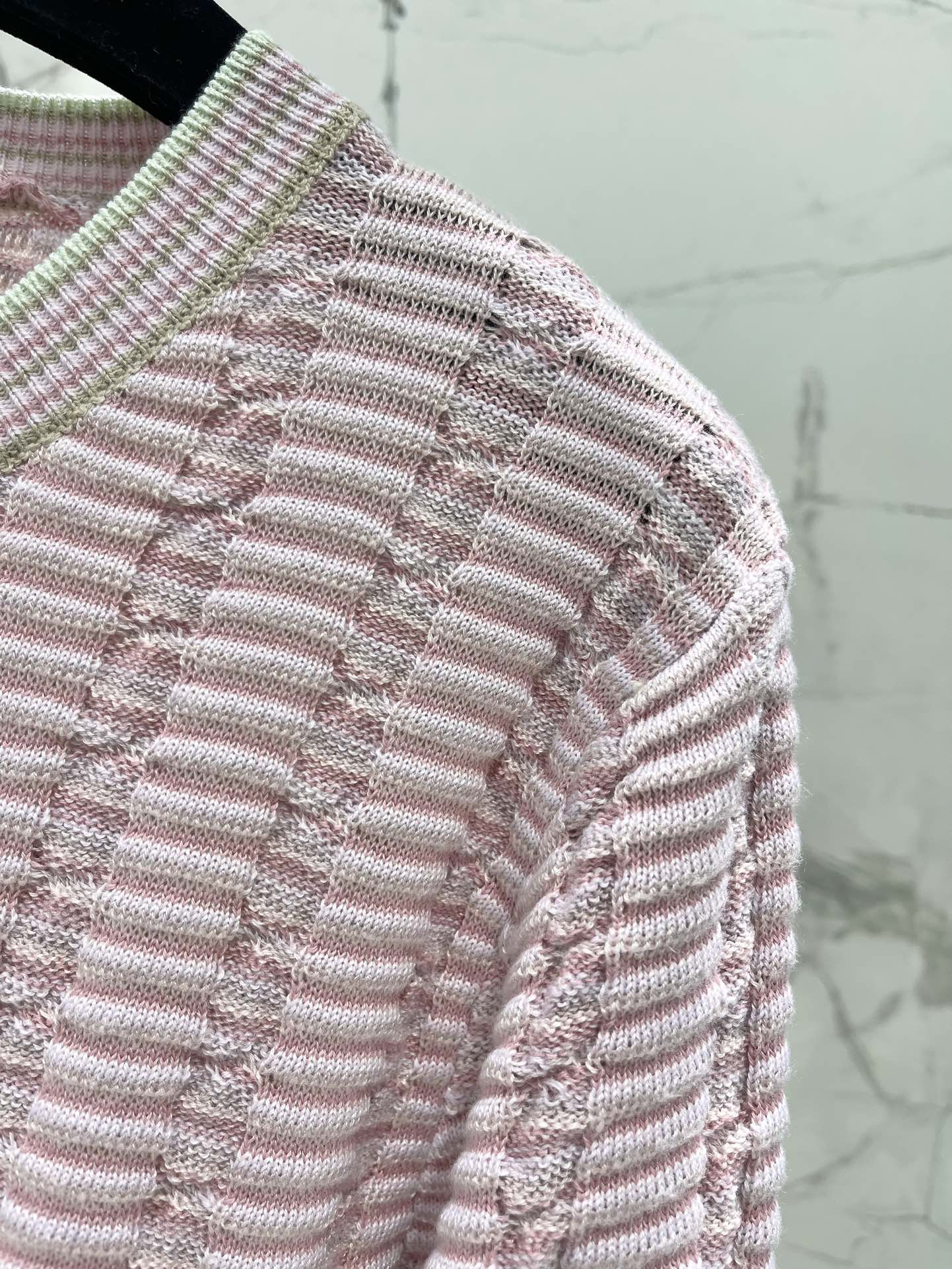 CHANEL 26S CARDIGAN 913