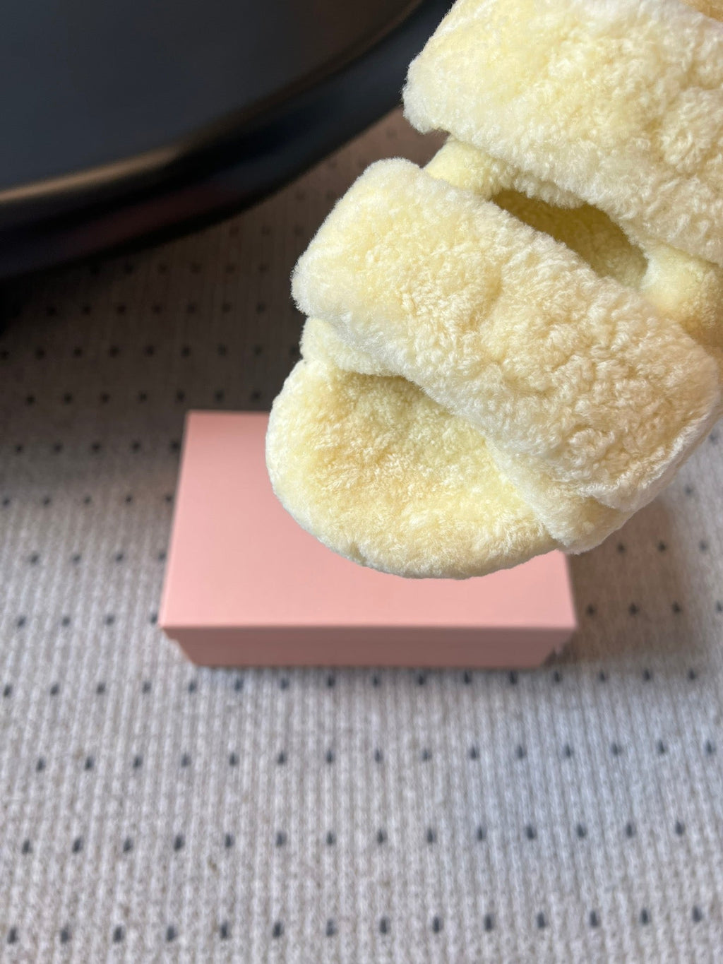 MIUMIU 26S SHEEPSKIN SLIPPERS IN LIGHT BEIGE