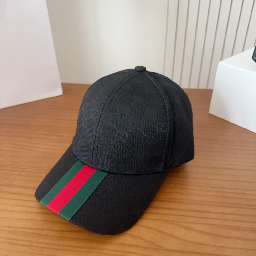 GUCCI 26S BASEBALL CAP STYLE 64