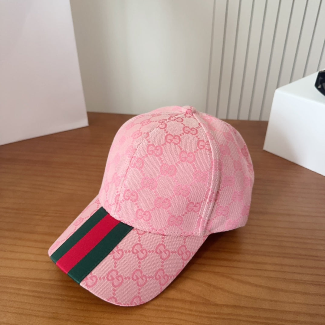 GUCCI 26S BASEBALL CAP STYLE 62