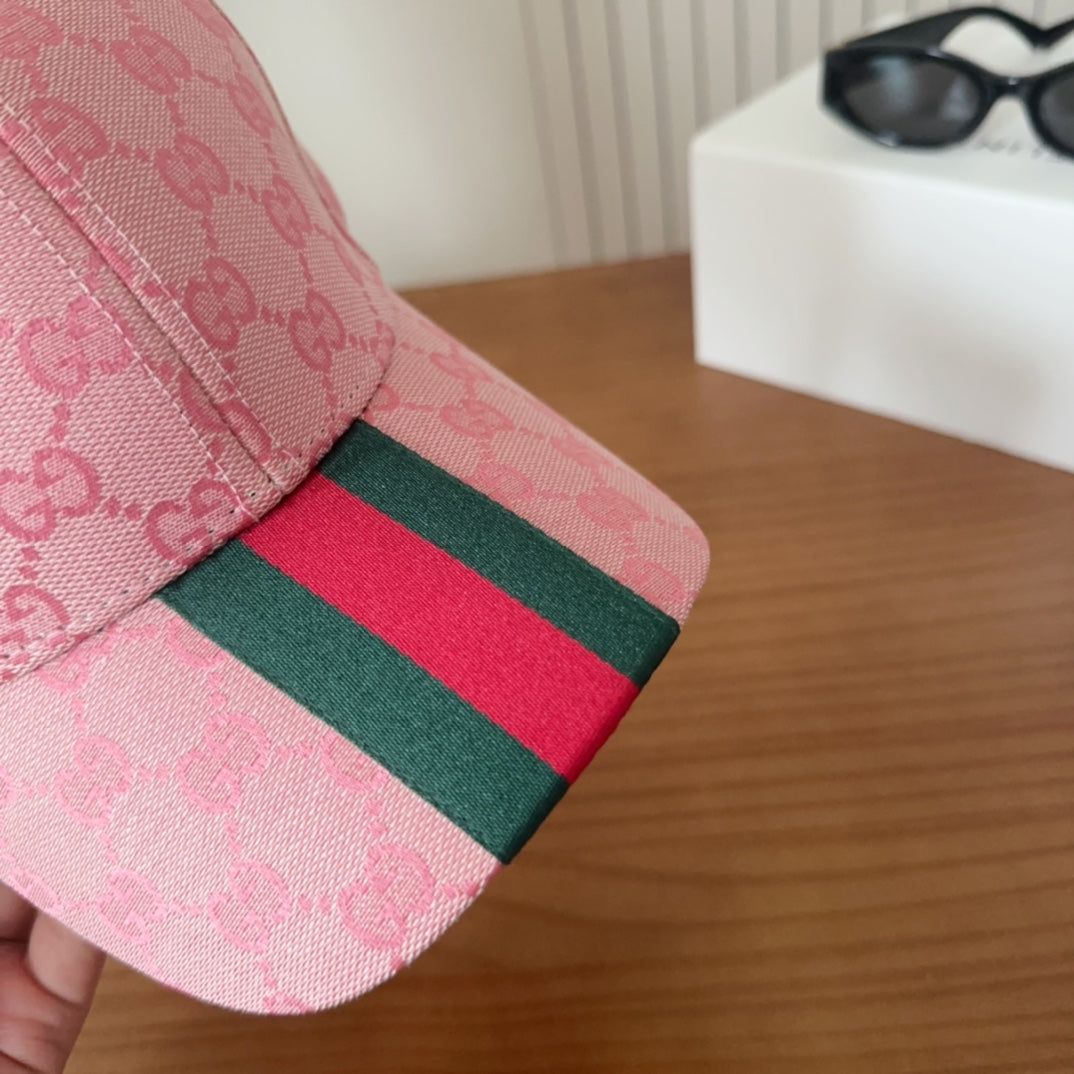 GUCCI 26S BASEBALL CAP STYLE 62