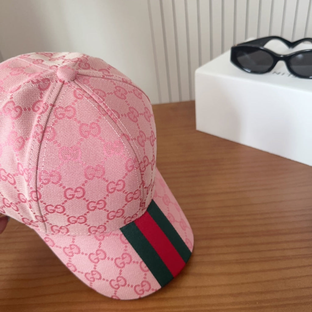GUCCI 26S BASEBALL CAP STYLE 62