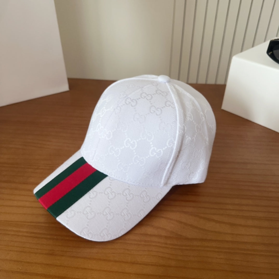GUCCI 26S BASEBALL CAP STYLE 61