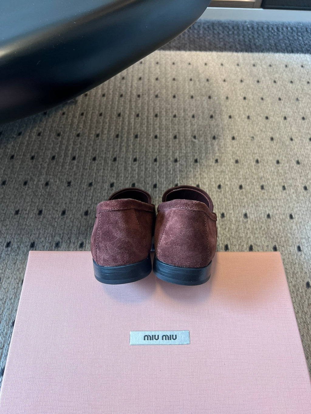MIUMIU 26S LOAFERS IN AUBURN BROWN SUEDE