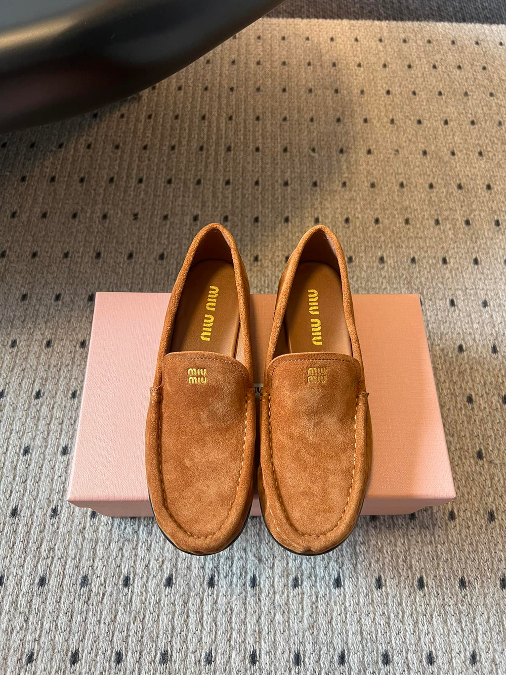 MIUMIU 26S LOAFERS IN CARAMEL BROWN SUEDE