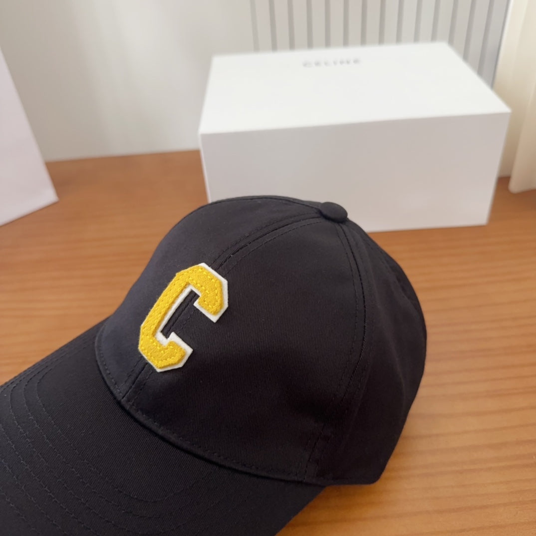 CELINE 26S BASEBALL CAP STYLE 113