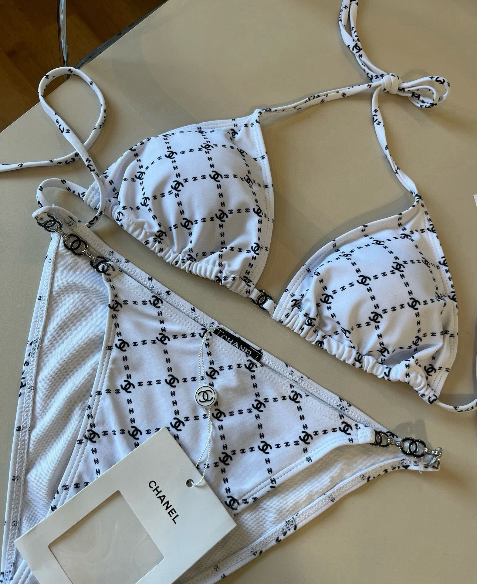 CHANEL BIKINI 25S TWO PIECE 745891