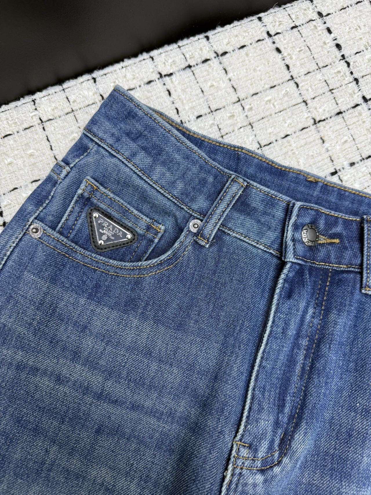 PRADA 26S TWO-POCKET STRAIGHT-LEG JEANS 587