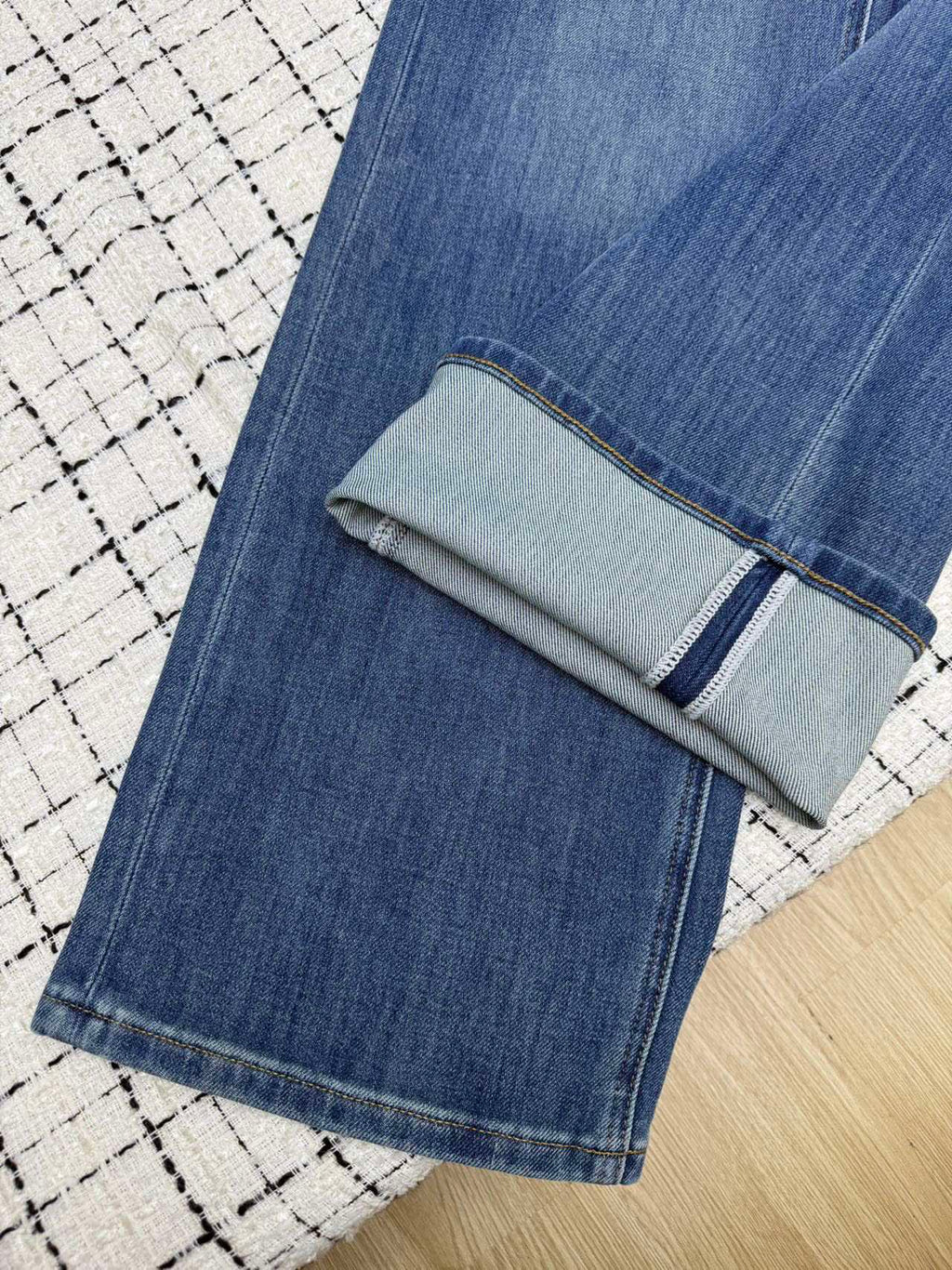PRADA 26S TWO-POCKET STRAIGHT-LEG JEANS 587